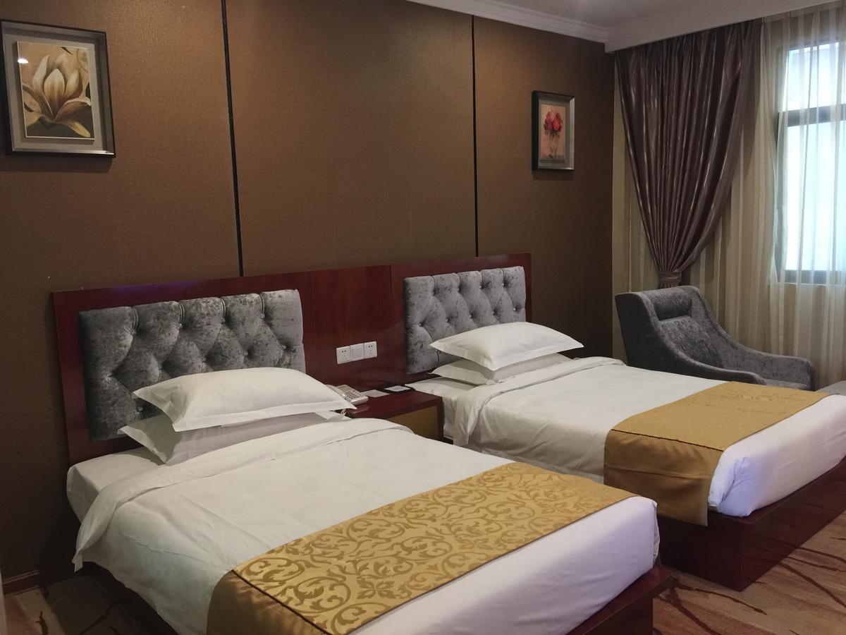 Apollo Hotel Янгон Экстерьер фото