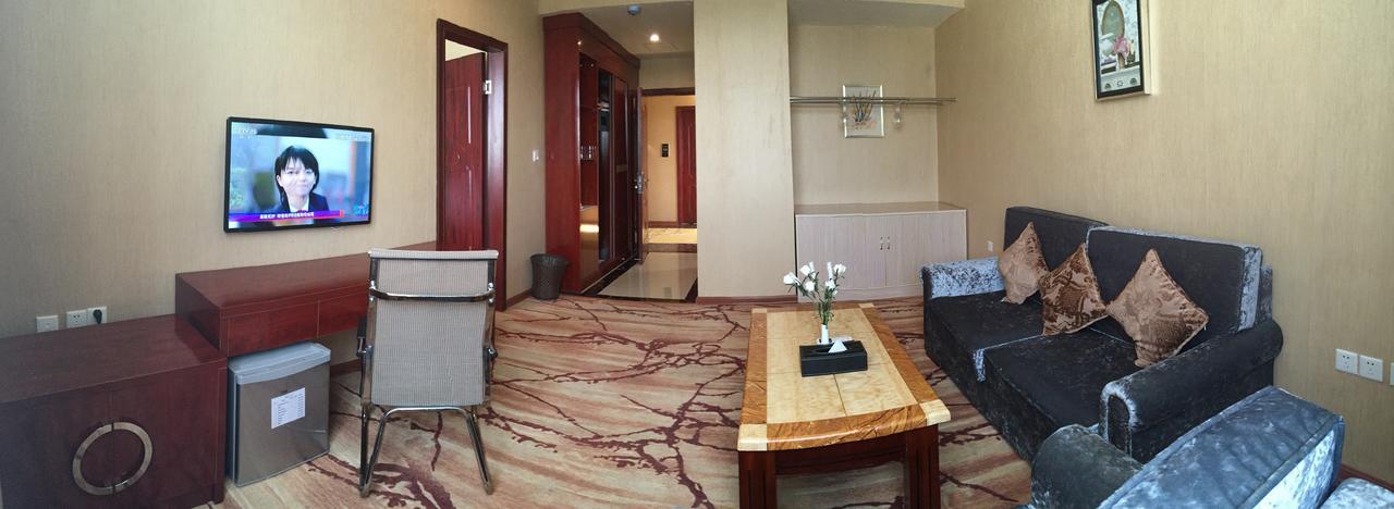 Apollo Hotel Янгон Экстерьер фото